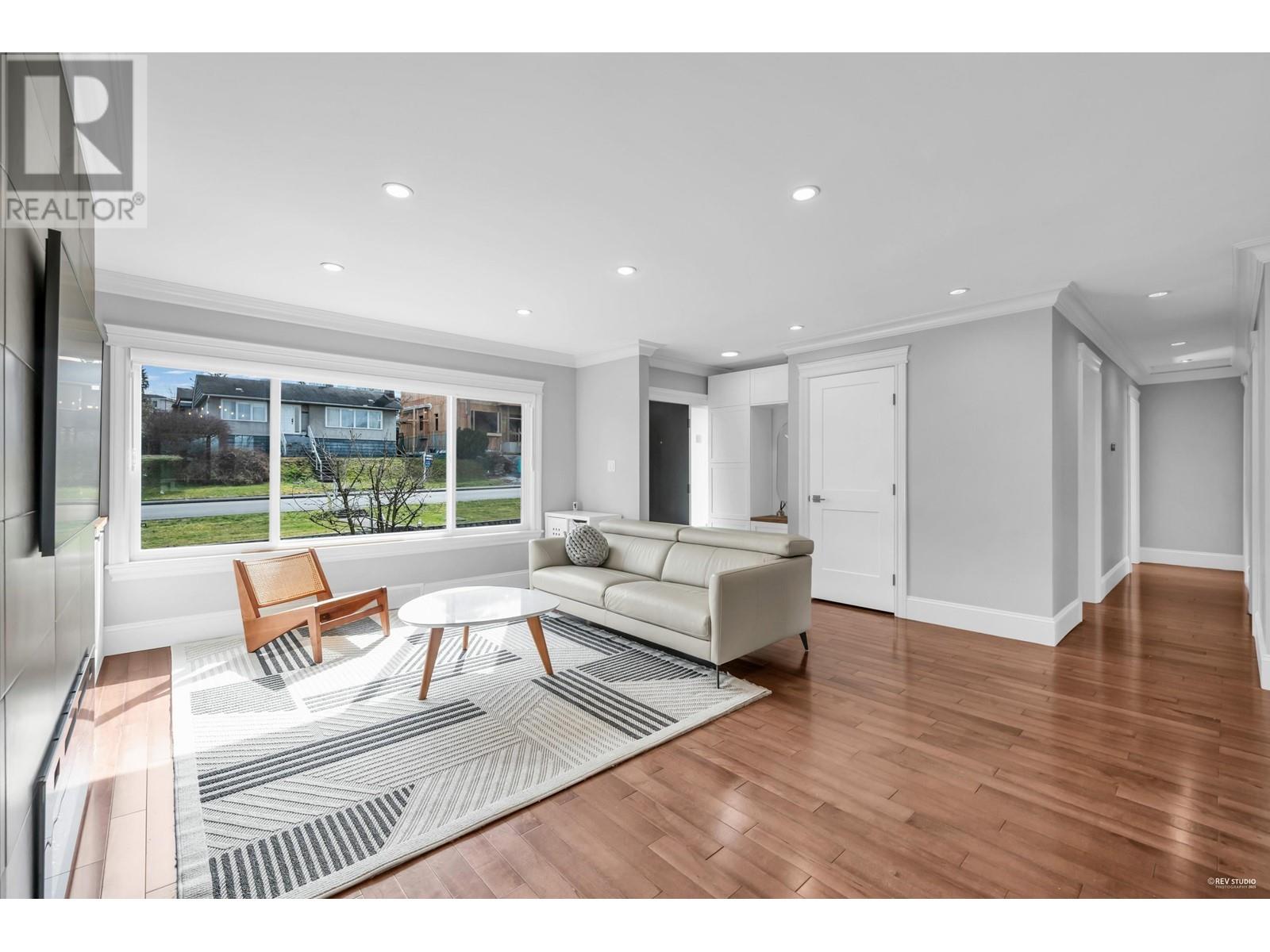 4421 Price Crescent, Burnaby, British Columbia  V5G 2N5 - Photo 13 - R2979256