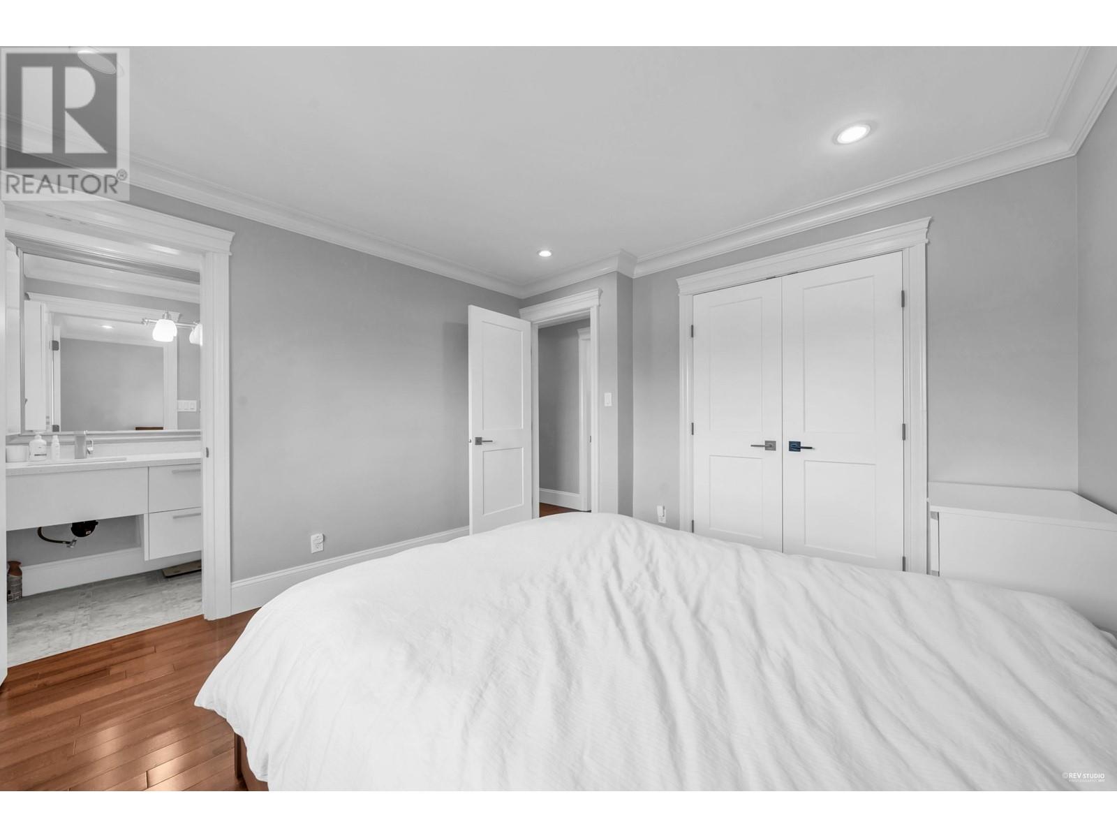 4421 Price Crescent, Burnaby, British Columbia  V5G 2N5 - Photo 17 - R2979256