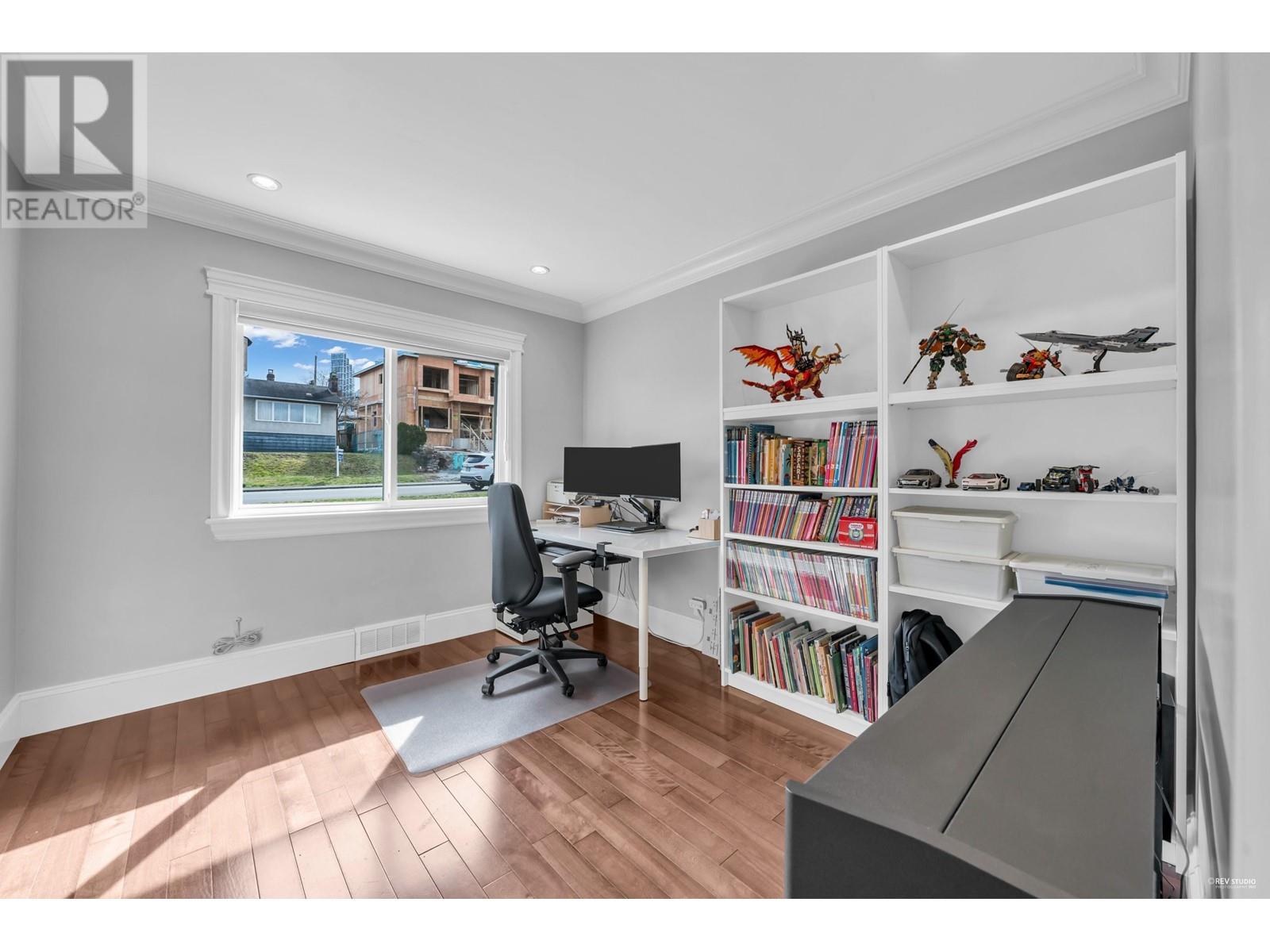 4421 Price Crescent, Burnaby, British Columbia  V5G 2N5 - Photo 19 - R2979256
