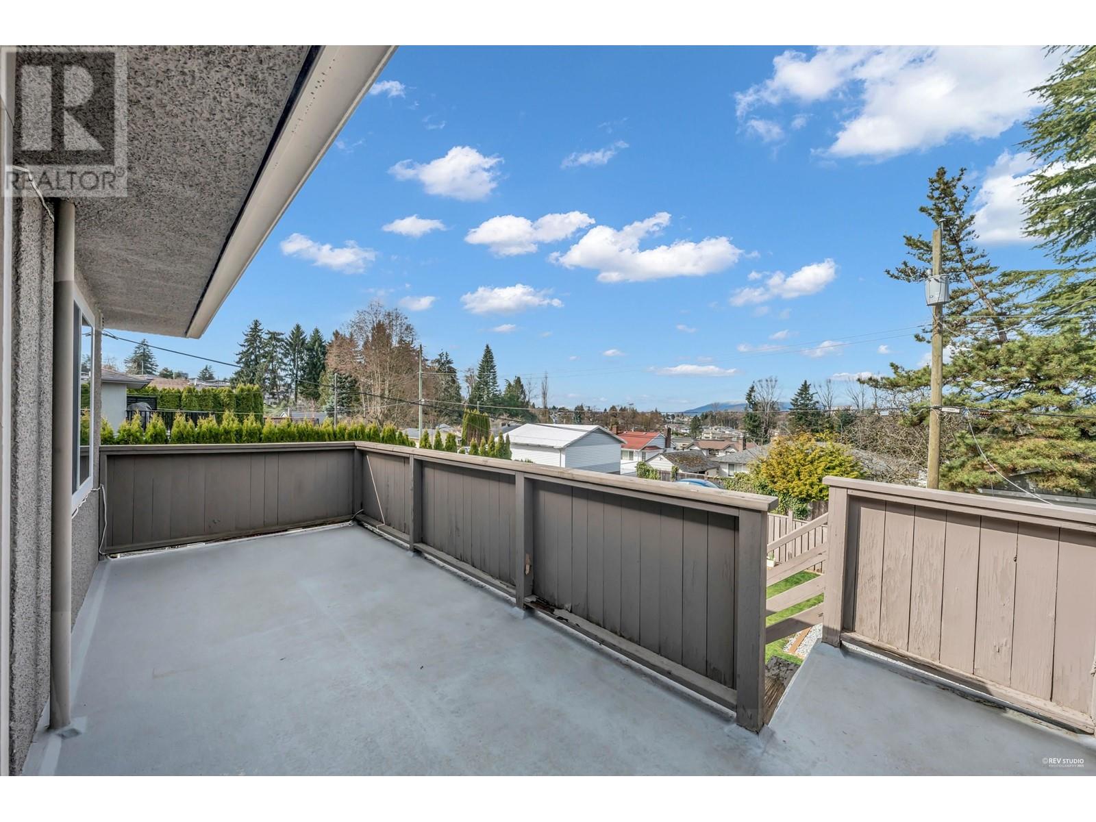 4421 Price Crescent, Burnaby, British Columbia  V5G 2N5 - Photo 24 - R2979256