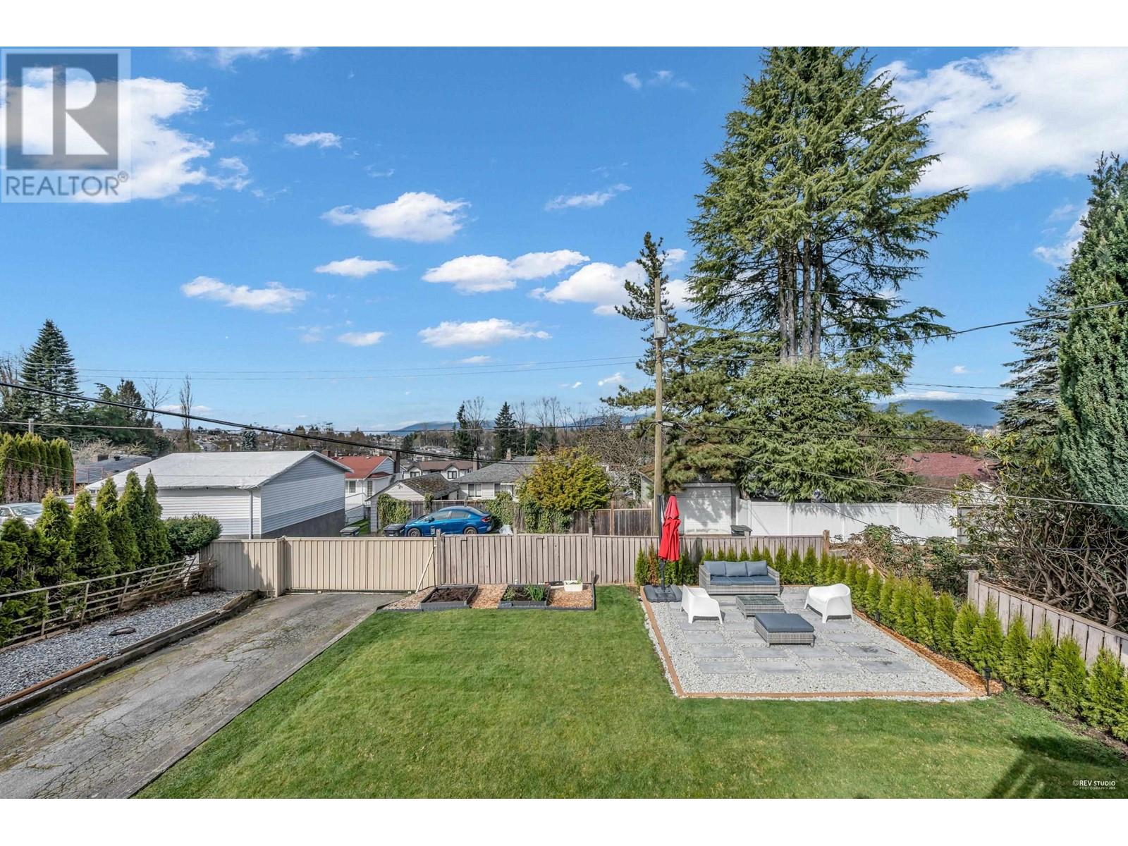 4421 Price Crescent, Burnaby, British Columbia  V5G 2N5 - Photo 25 - R2979256