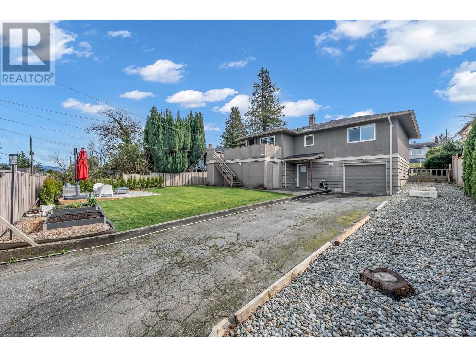 4421 Price Crescent, Burnaby, British Columbia  V5G 2N5 - Photo 35 - R2979256