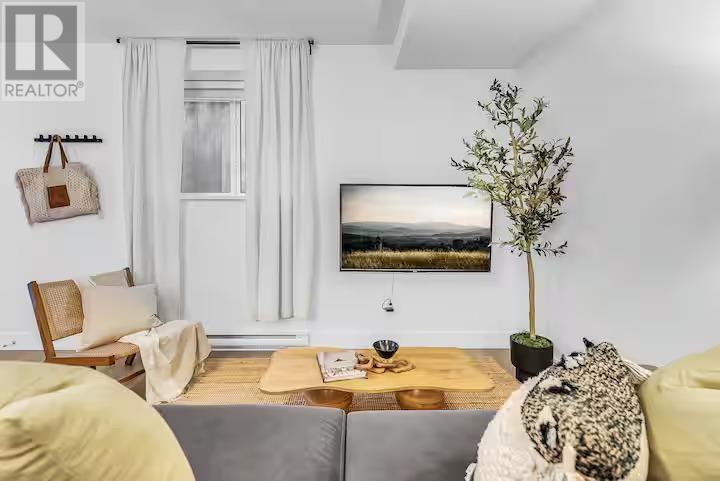 452 E 5th Street, North Vancouver, British Columbia  V7L 0E8 - Photo 38 - R2977054