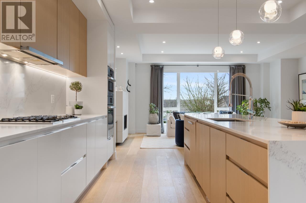 452 E 5th Street, North Vancouver, British Columbia  V7L 0E8 - Photo 32 - R2977054