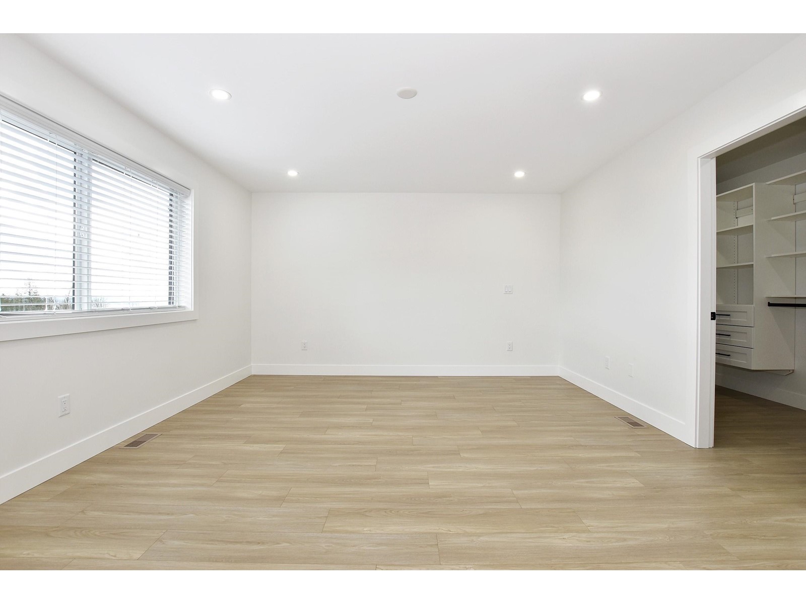 34030 Parr Avenue, Mission, British Columbia  V2V 6B2 - Photo 20 - R2978886