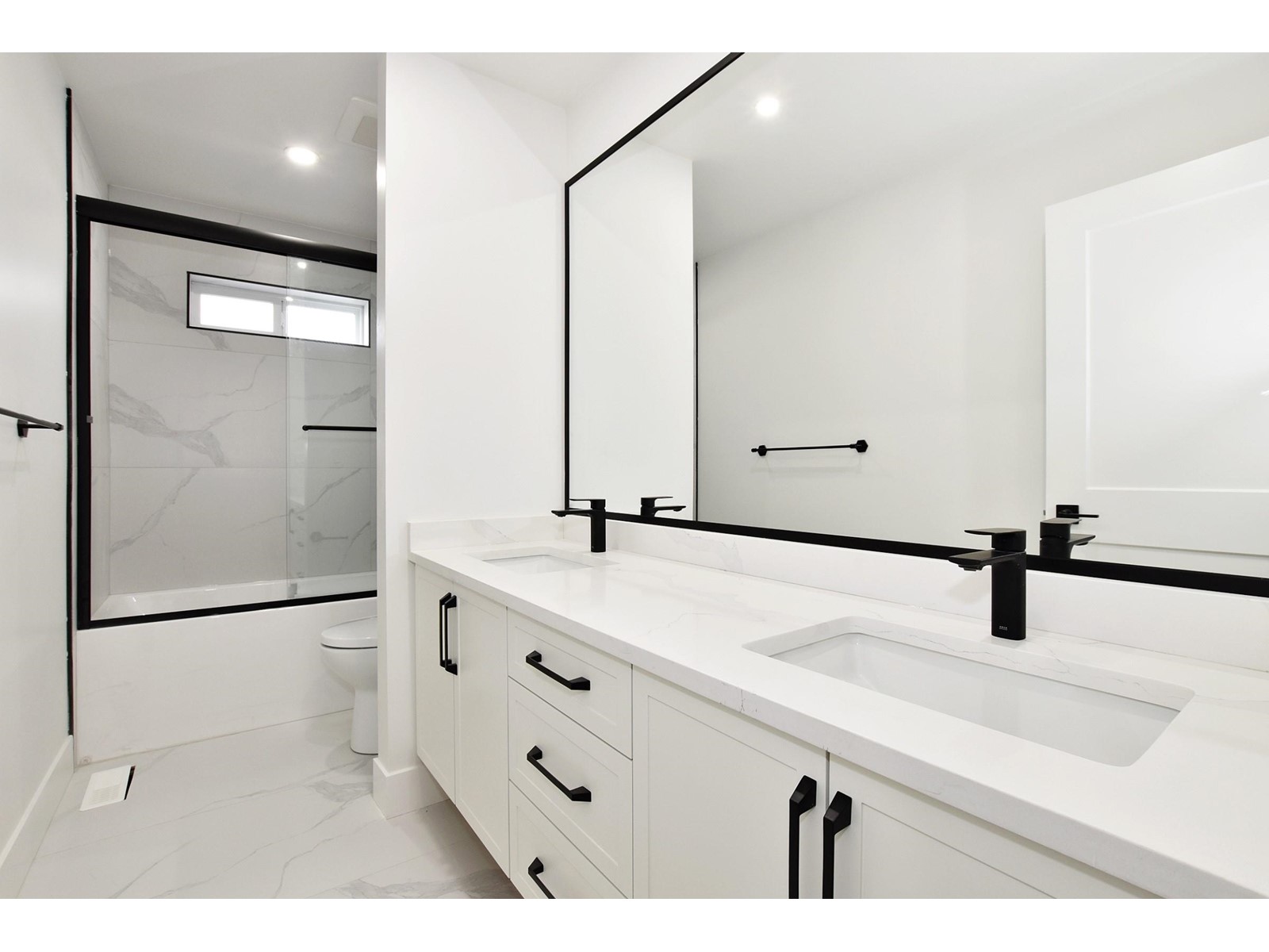 34030 Parr Avenue, Mission, British Columbia  V2V 6B2 - Photo 28 - R2978886