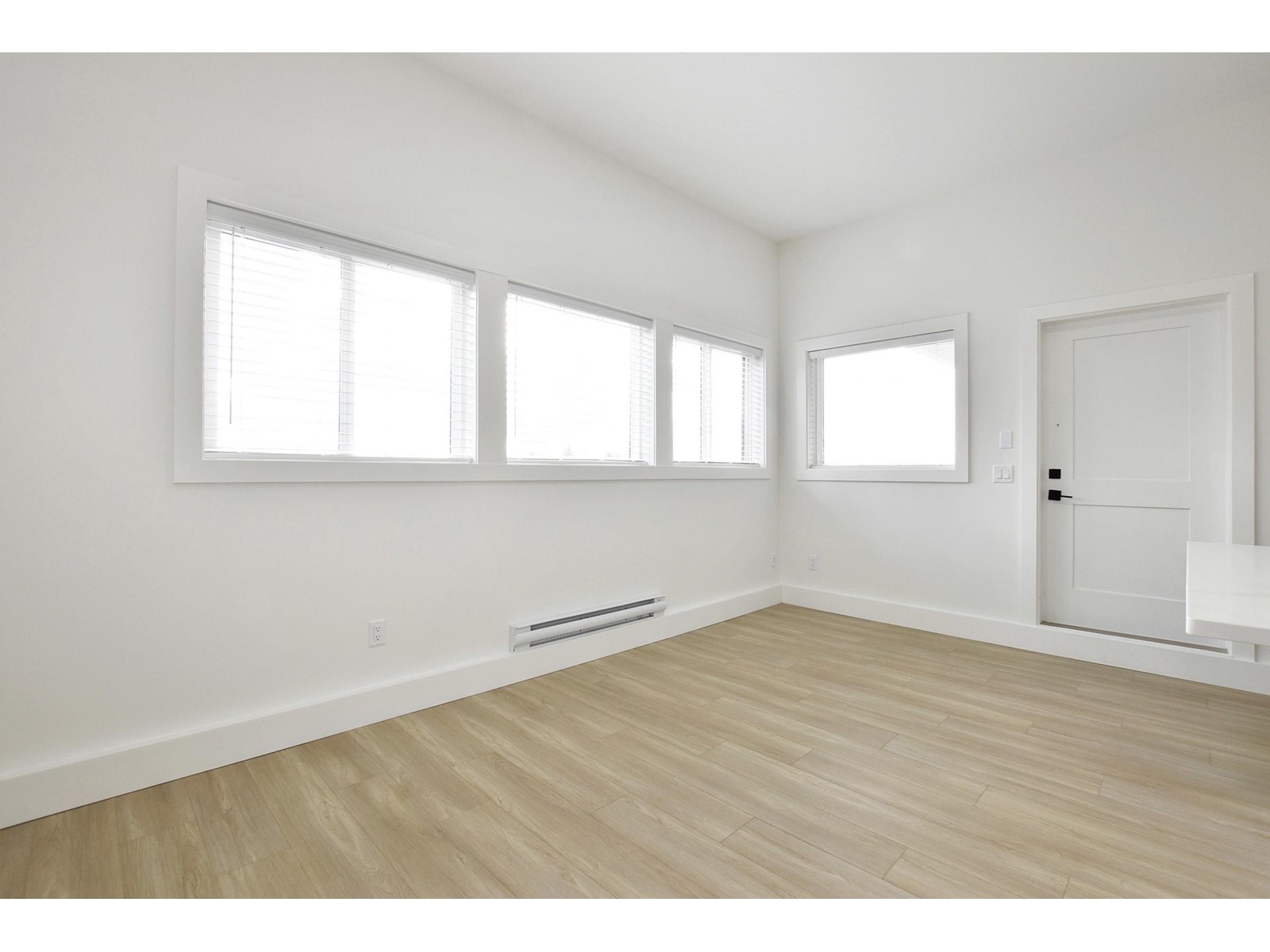 34030 Parr Avenue, Mission, British Columbia  V2V 6B2 - Photo 35 - R2978886