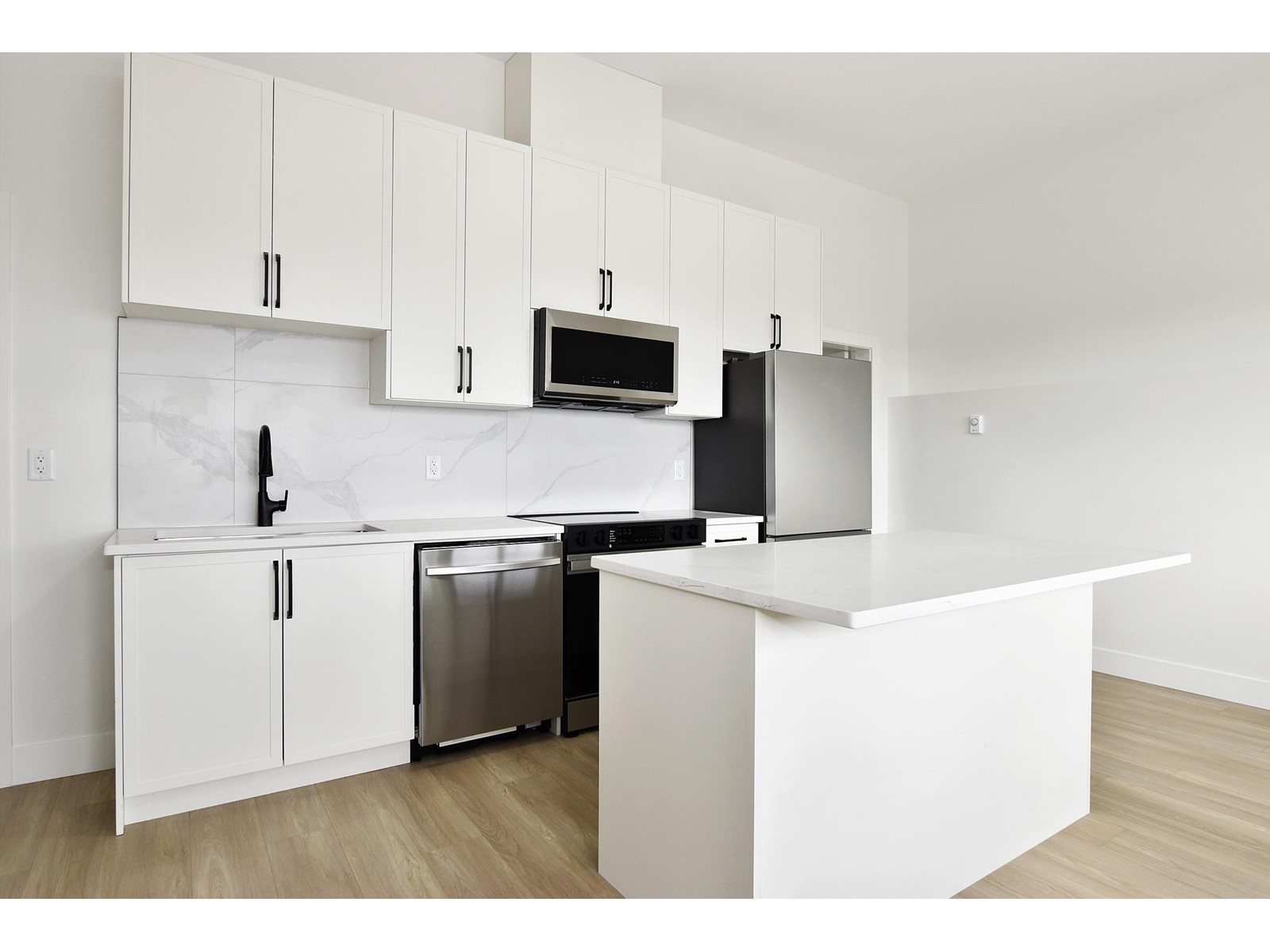 34030 Parr Avenue, Mission, British Columbia  V2V 6B2 - Photo 33 - R2978886