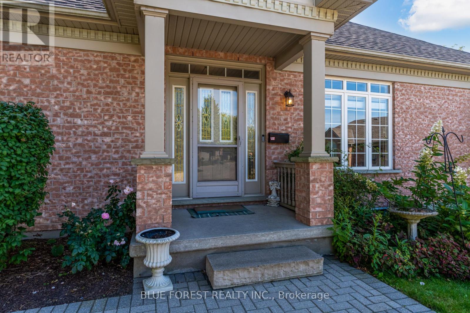 Property at 145 - 2025 MEADOWGATE BOULEVARD image 5