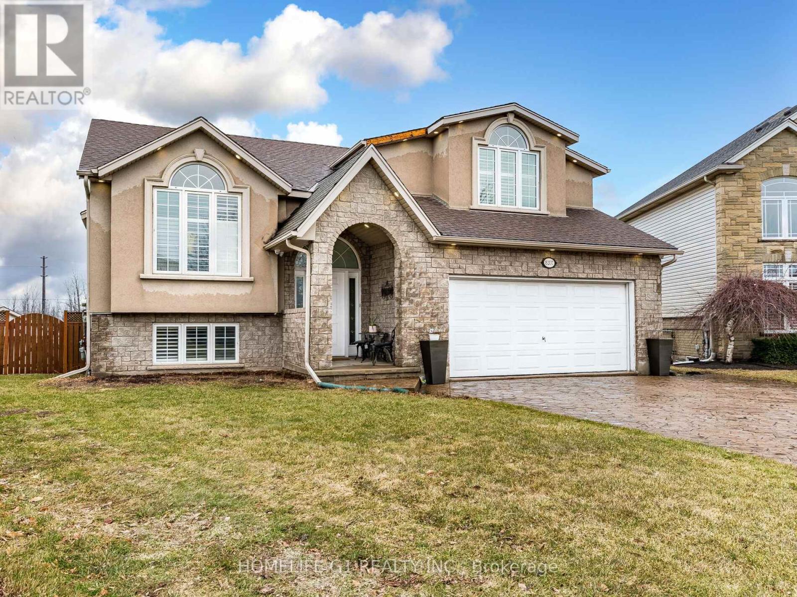 Property at 8207 BEAVER GLEN image 2