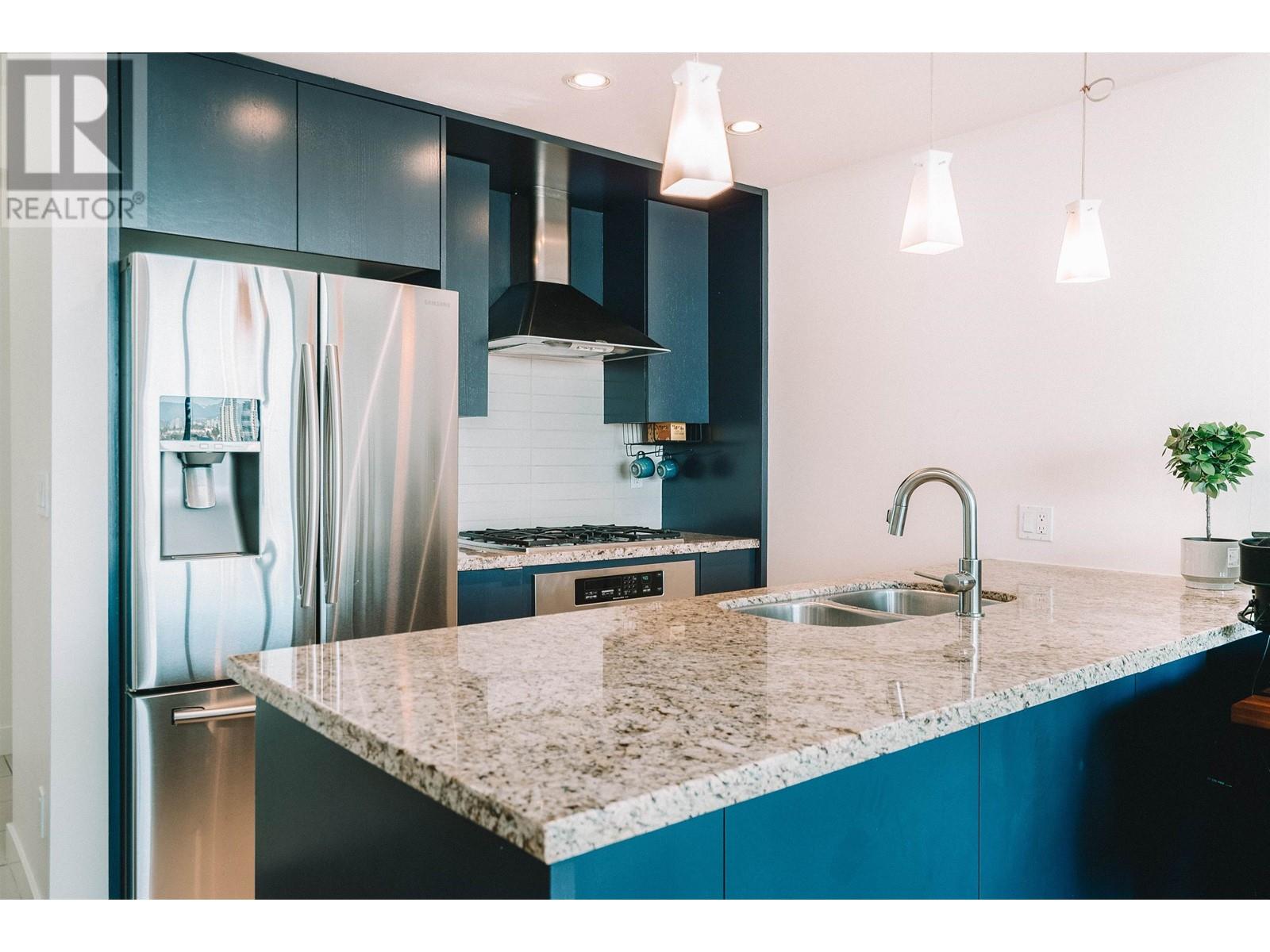 2905 7088 18th Avenue, Burnaby, British Columbia  V3N 0A2 - Photo 4 - R2978419