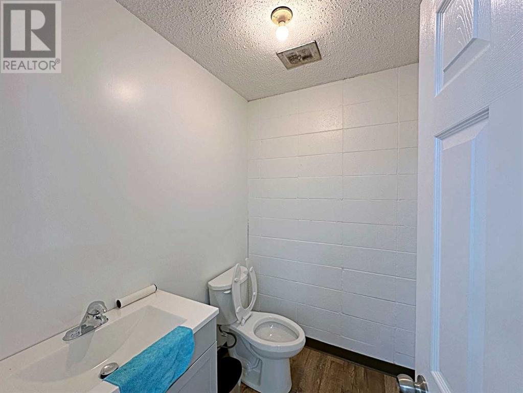 8125 Fraser Avenue, Fort Mcmurray, Alberta  T9H 1W5 - Photo 12 - A2111554