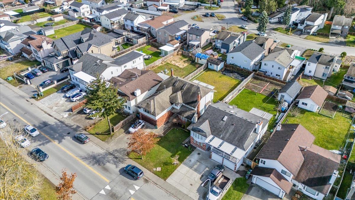 7688 124 Street, Surrey, British Columbia  V3W 3X5 - Photo 4 - R2979153