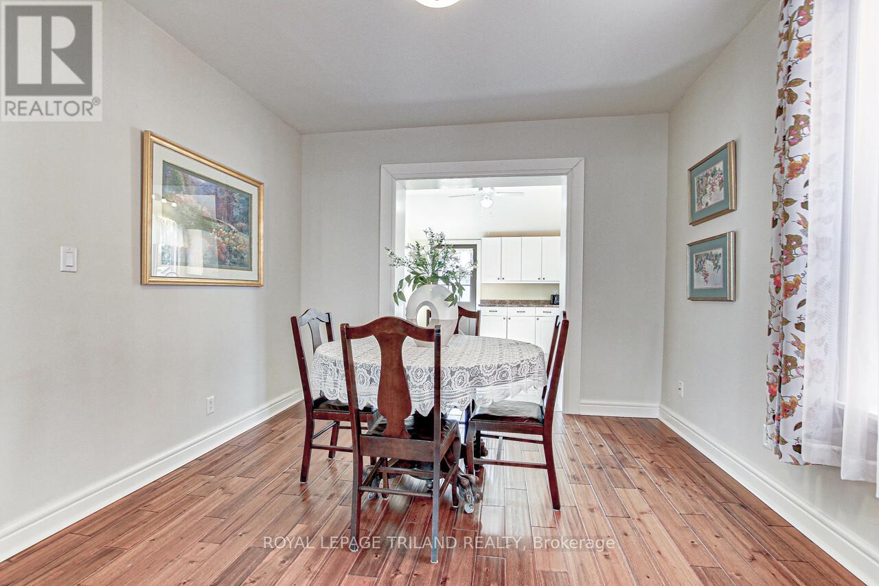 Photo 10 of 36 for 24 Gladstone Avenue