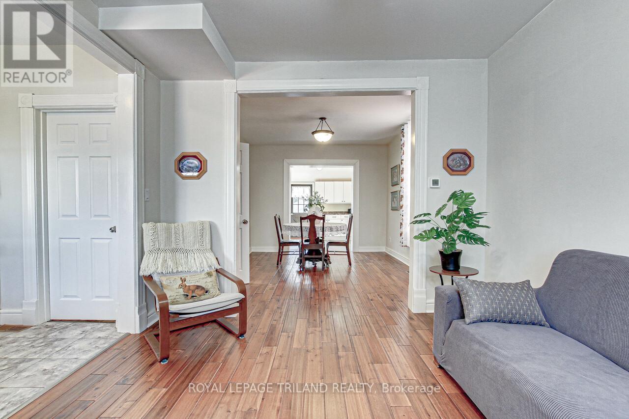 Photo 8 of 36 for 24 Gladstone Avenue