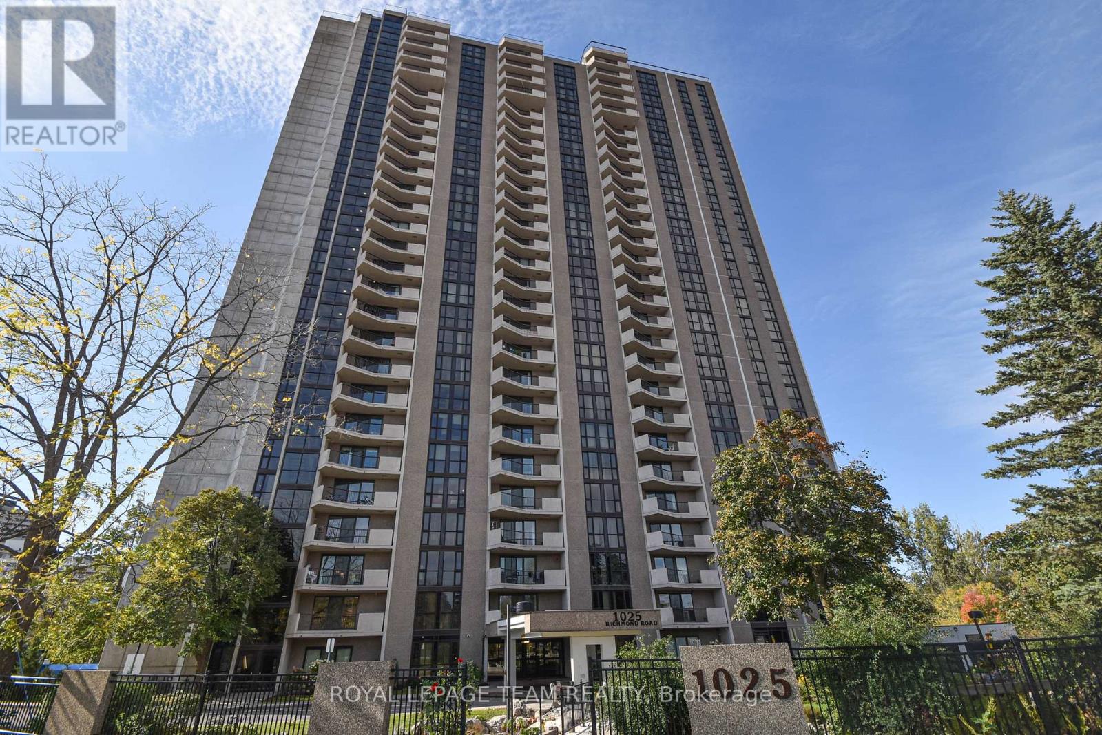 Property at 1003 - 1025 RICHMOND ROAD image 1