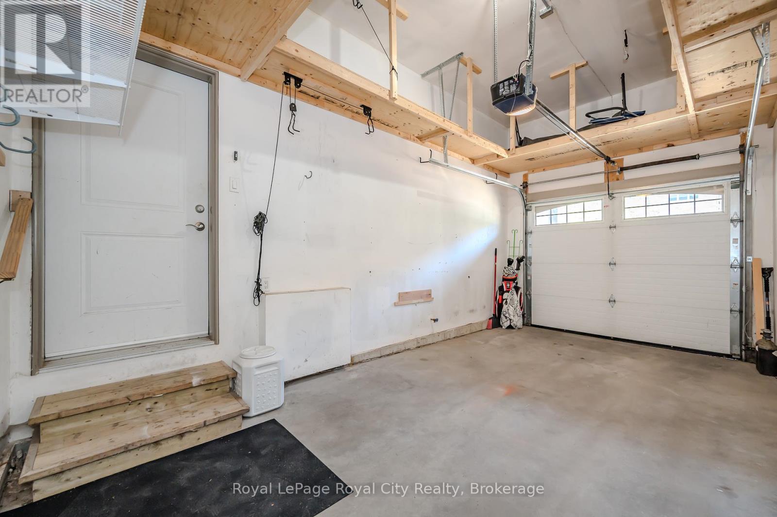 90 Cardigan Street, Guelph, Ontario  N1H 0A4 - Photo 10 - X12026904
