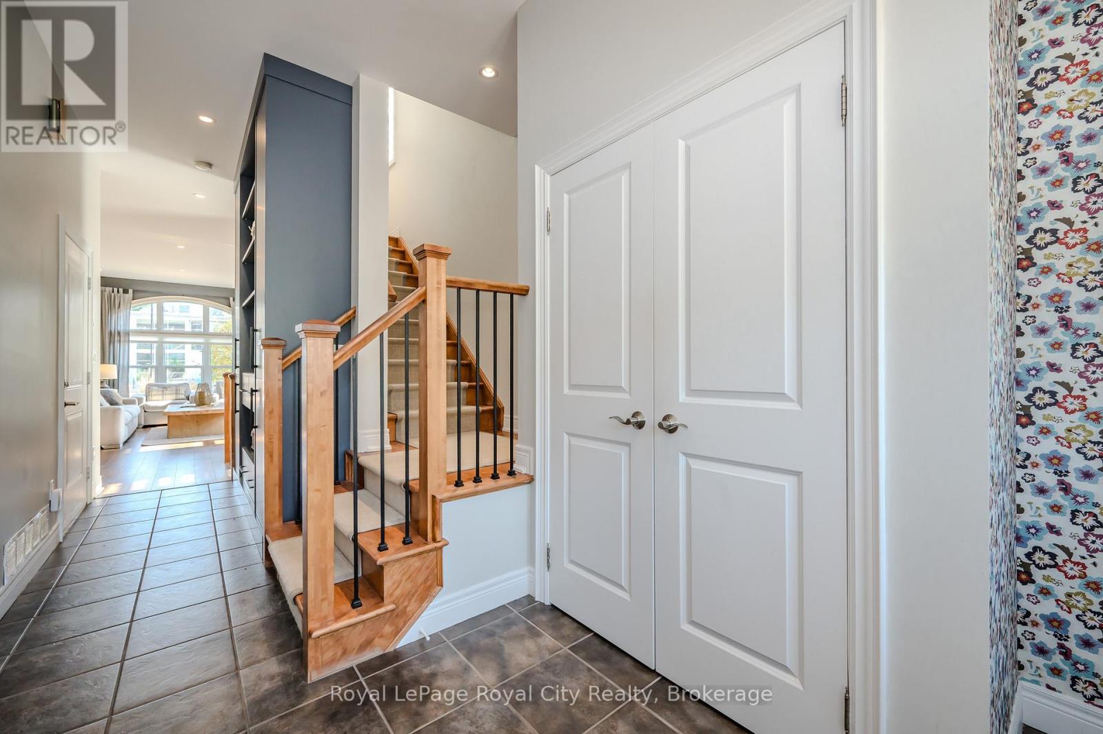 90 Cardigan Street, Guelph, Ontario  N1H 0A4 - Photo 15 - X12026904