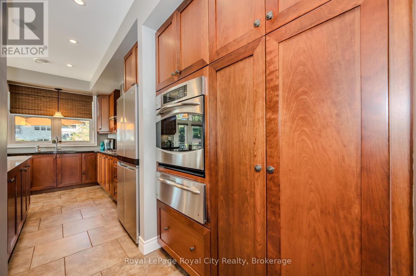90 Cardigan Street, Guelph, Ontario  N1H 0A4 - Photo 24 - X12026904