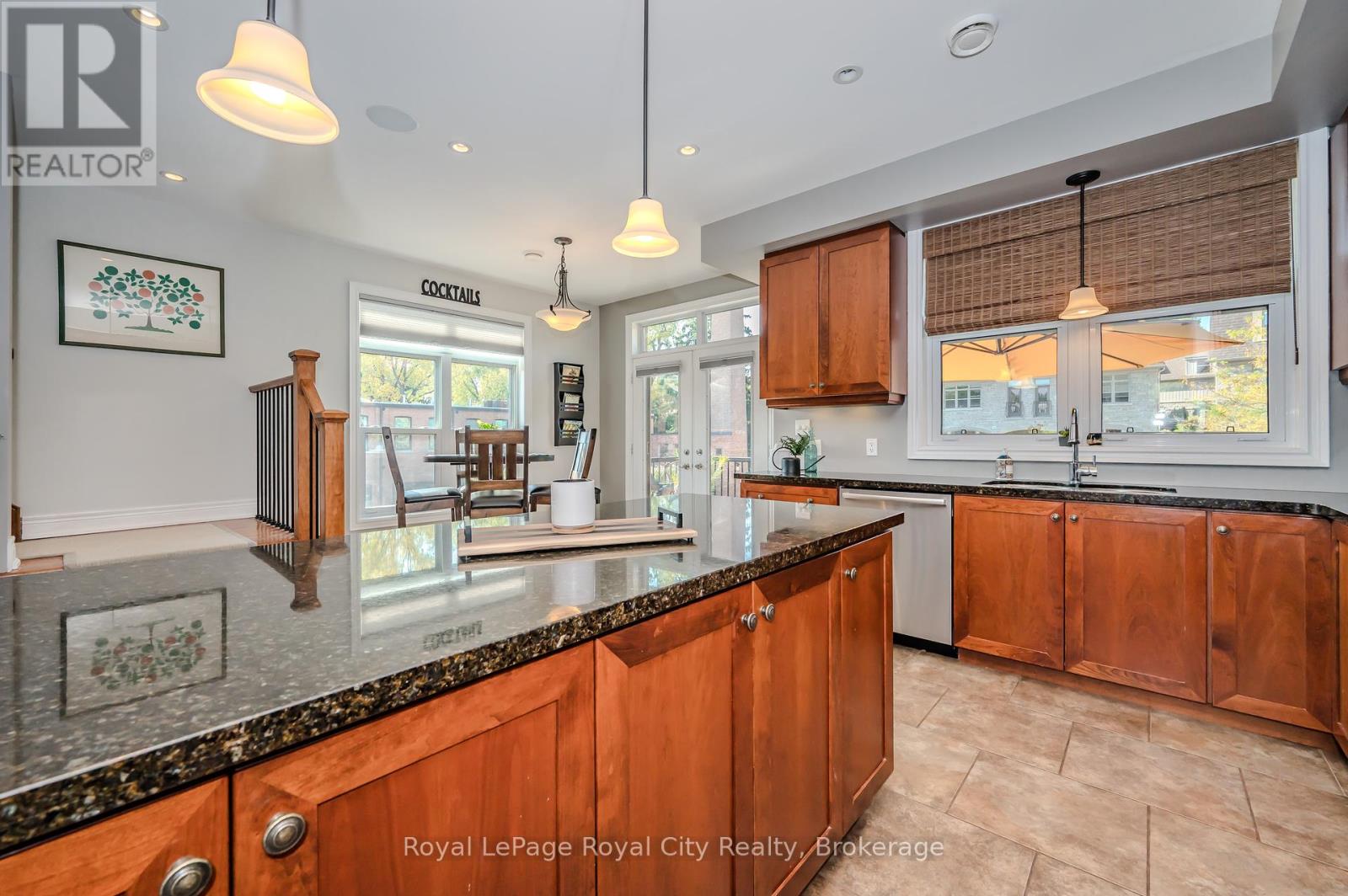 90 Cardigan Street, Guelph, Ontario  N1H 0A4 - Photo 25 - X12026904