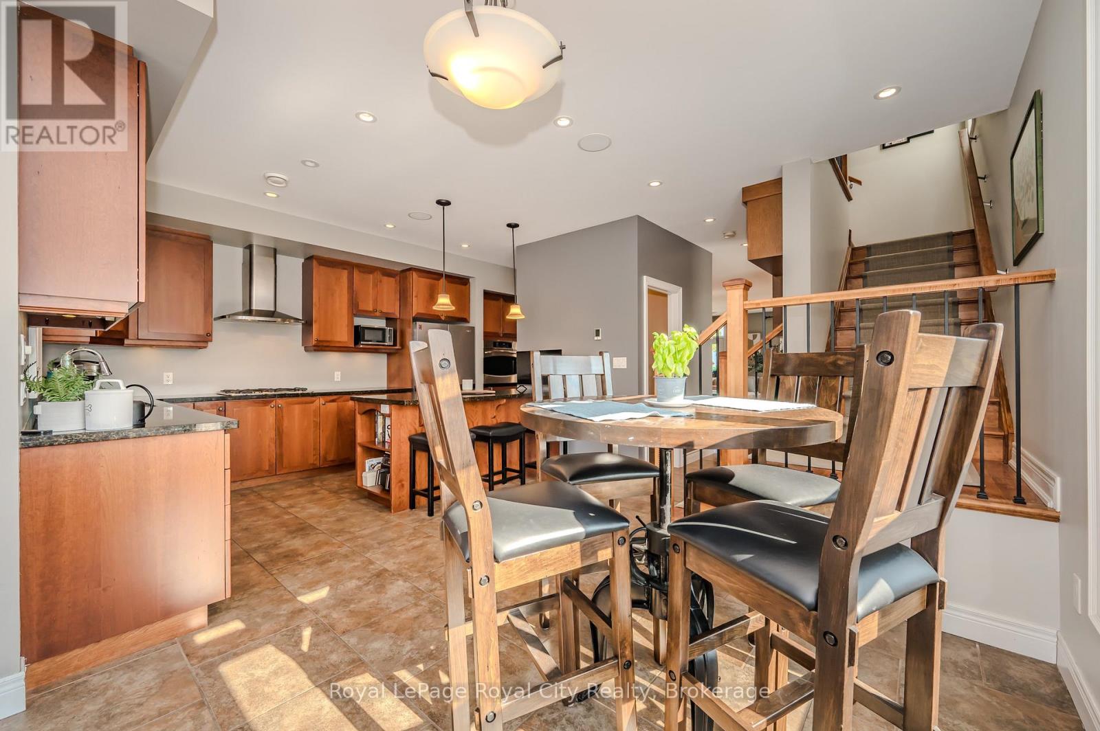90 Cardigan Street, Guelph, Ontario  N1H 0A4 - Photo 30 - X12026904
