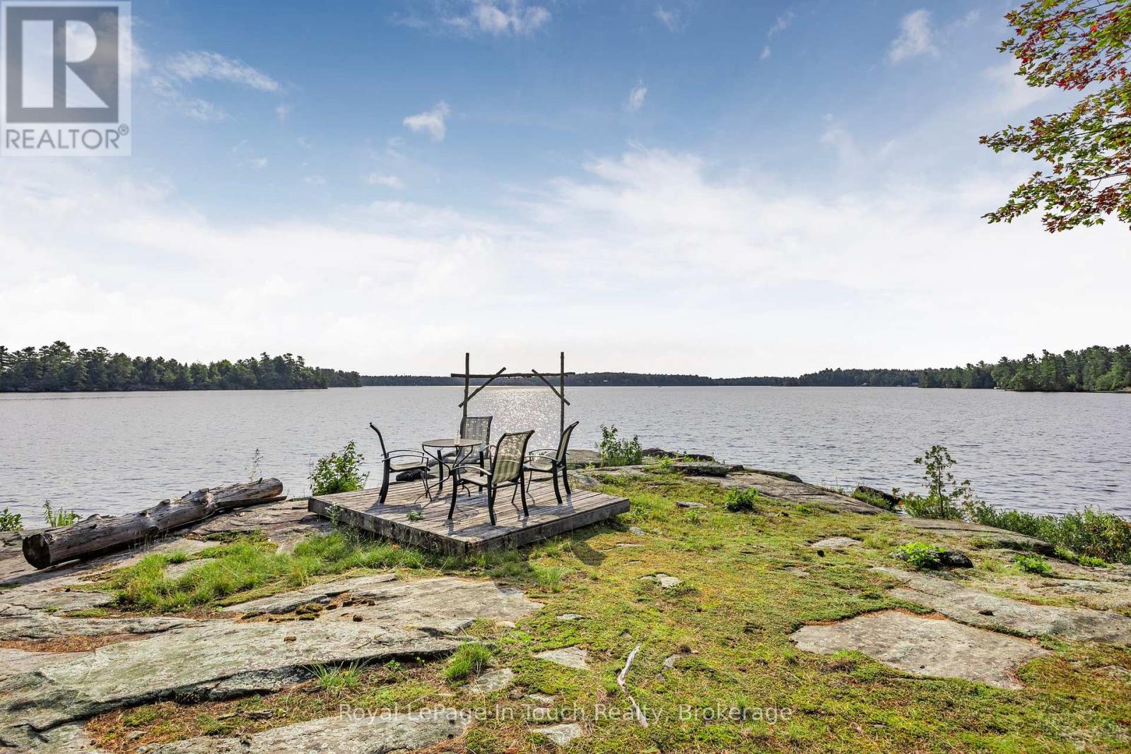 1916 Six Mile Lake Shore, Georgian Bay, Ontario  L0K 1S0 - Photo 26 - X12026966