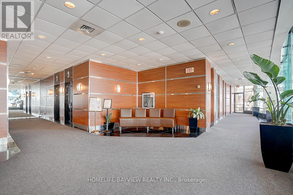 Property at 3106 - 99 HARBOUR SQUARE image 5