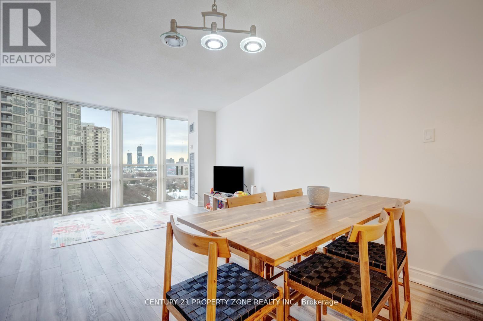 1106 - 50 Eglinton Avenue W, Mississauga, Ontario  L5R 3P5 - Photo 13 - W12026928