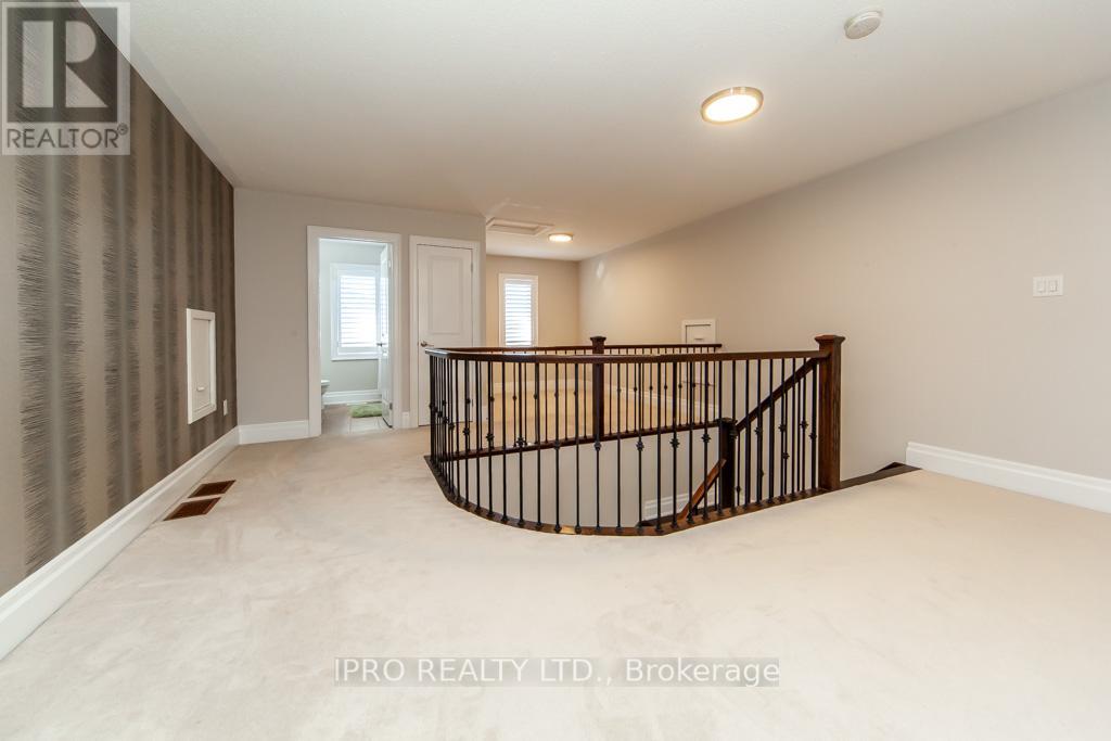 3420 Mistwell Crescent, Oakville, Ontario  L6L 0A3 - Photo 39 - W12026944