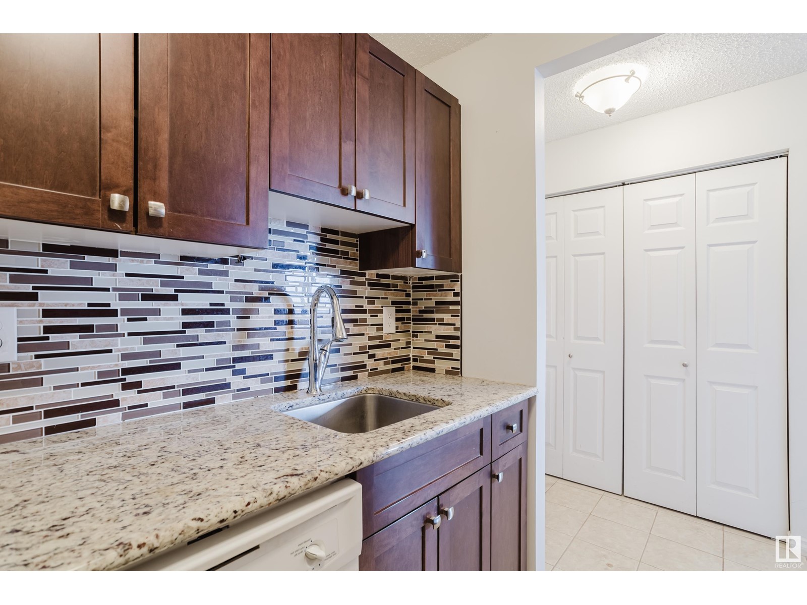 #1302 9917 110 St Nw, Edmonton, Alberta  T5K 2N4 - Photo 14 - E4415142