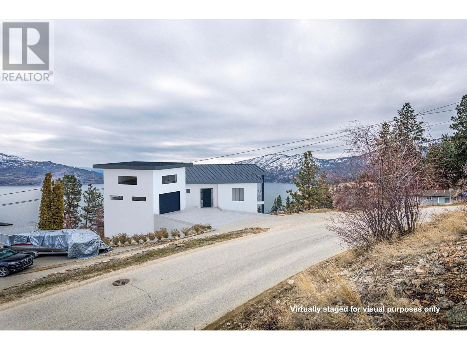 6341 Bulyea Avenue, Peachland, British Columbia  V0H 1X7 - Photo 3 - 10326786