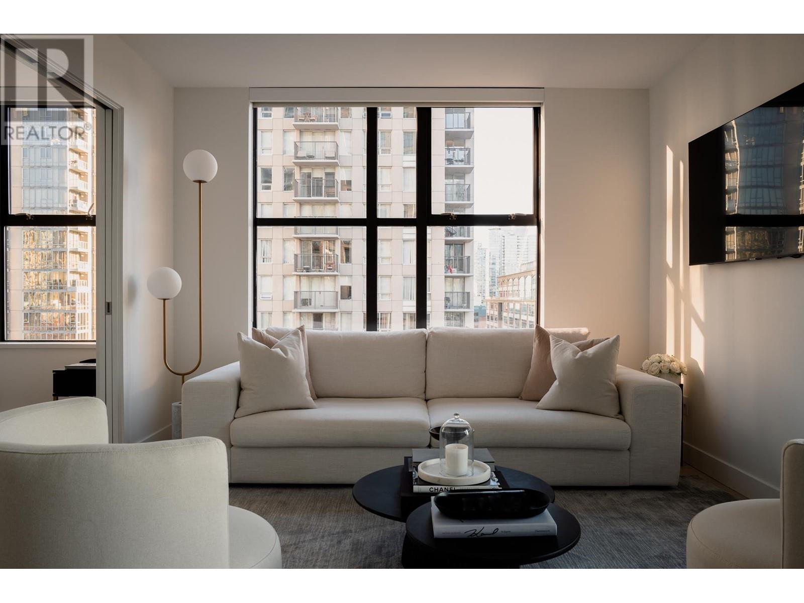 Listing Picture 9 of 29 : 1103 989 BEATTY STREET, Vancouver / 溫哥華 - 魯藝地產 Yvonne Lu Group - MLS Medallion Club Member