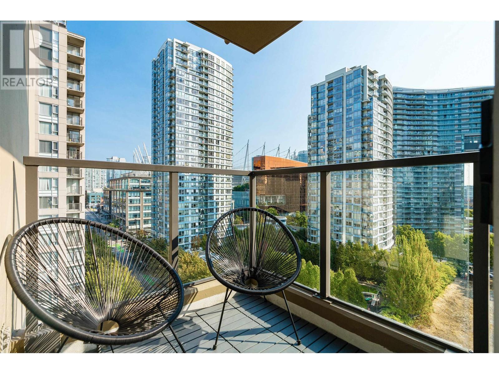 Listing Picture 16 of 29 : 1103 989 BEATTY STREET, Vancouver / 溫哥華 - 魯藝地產 Yvonne Lu Group - MLS Medallion Club Member