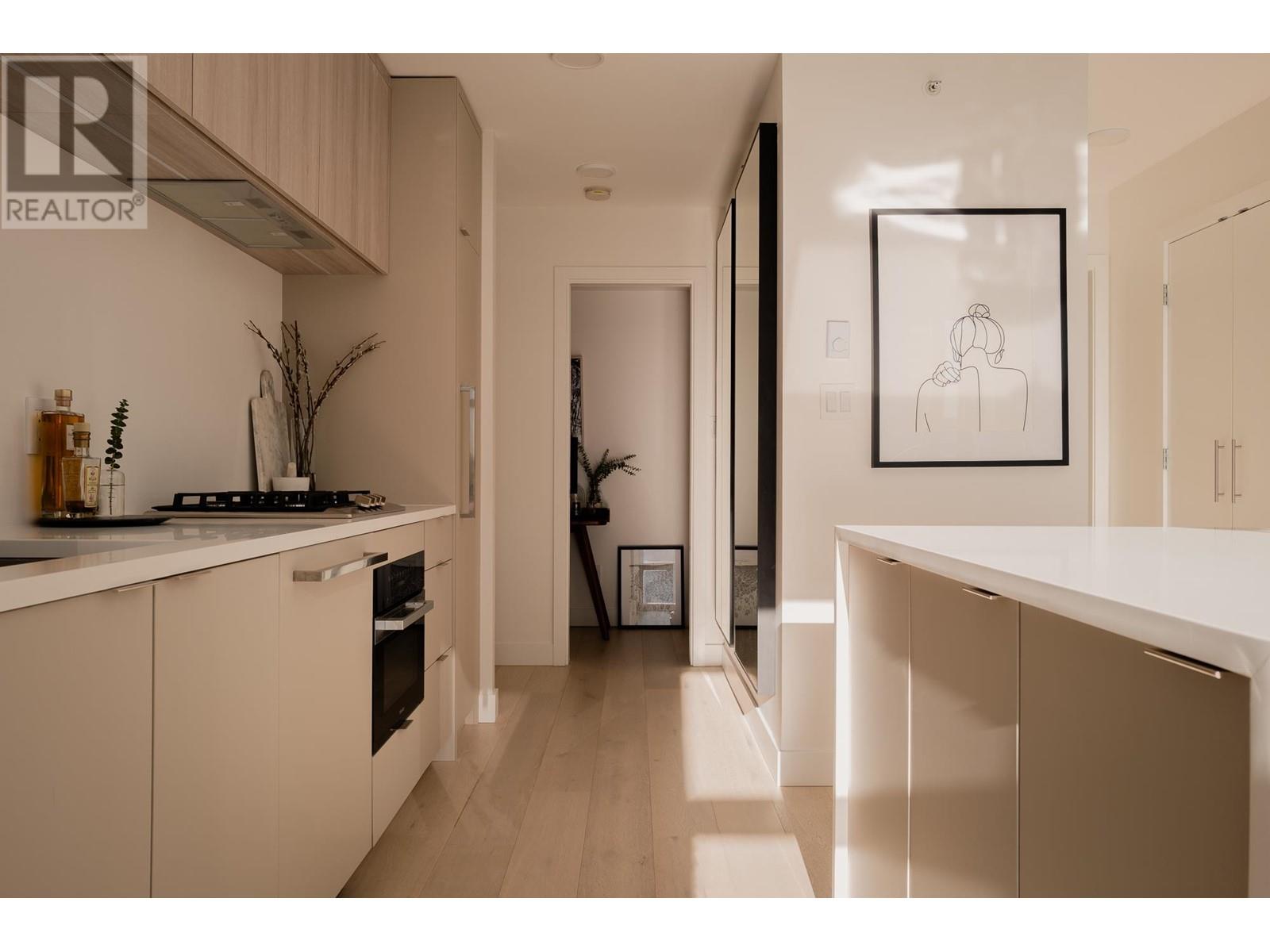 Listing Picture 4 of 29 : 1103 989 BEATTY STREET, Vancouver / 溫哥華 - 魯藝地產 Yvonne Lu Group - MLS Medallion Club Member