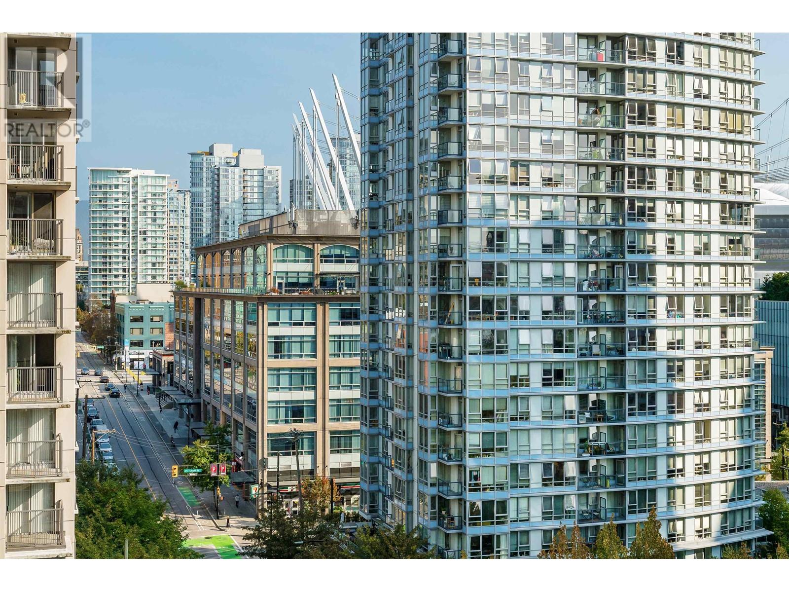 Listing Picture 18 of 29 : 1103 989 BEATTY STREET, Vancouver / 溫哥華 - 魯藝地產 Yvonne Lu Group - MLS Medallion Club Member