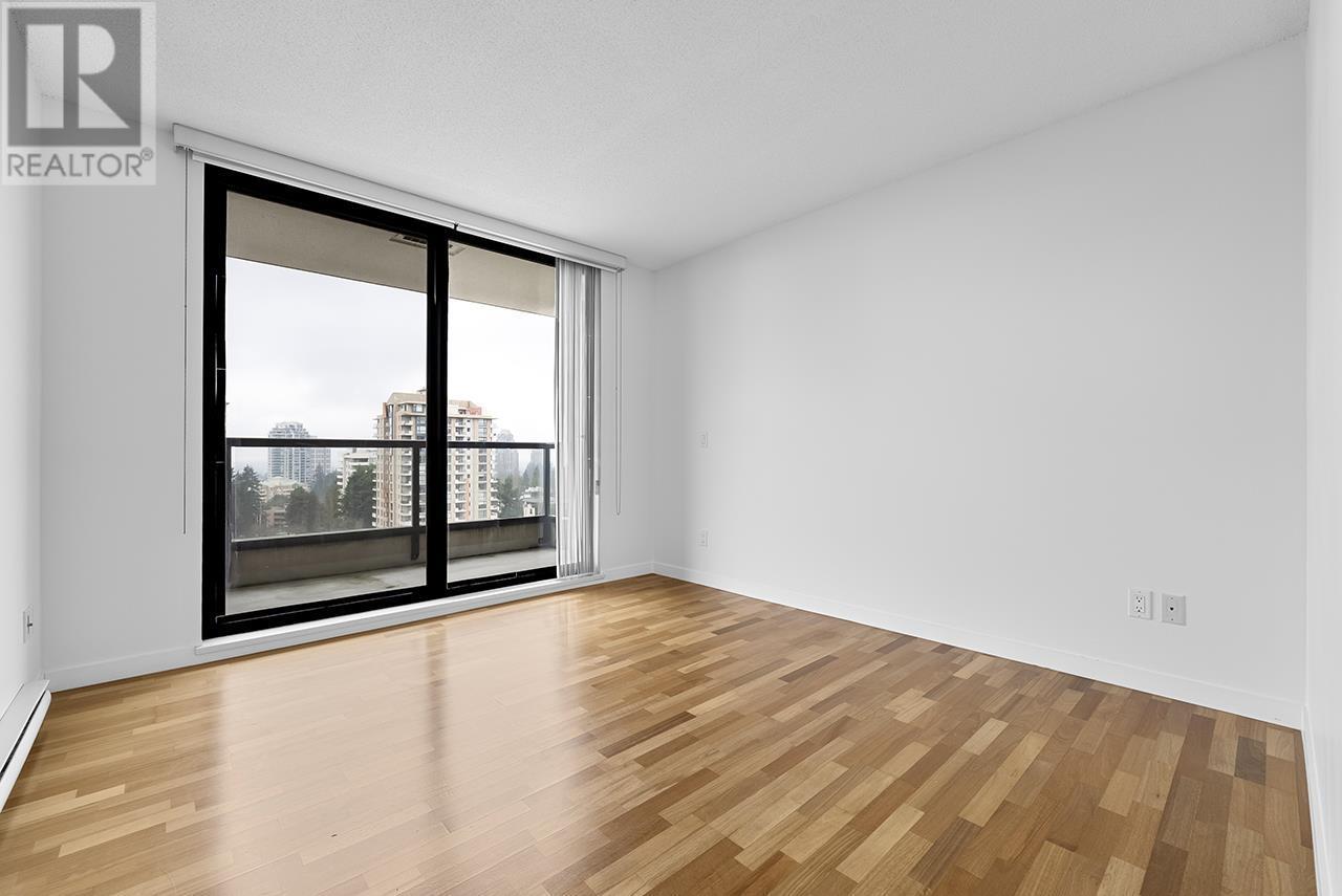 Listing Picture 11 of 27 : 1006 7063 HALL AVENUE, Burnaby / 本拿比 - 魯藝地產 Yvonne Lu Group - MLS Medallion Club Member
