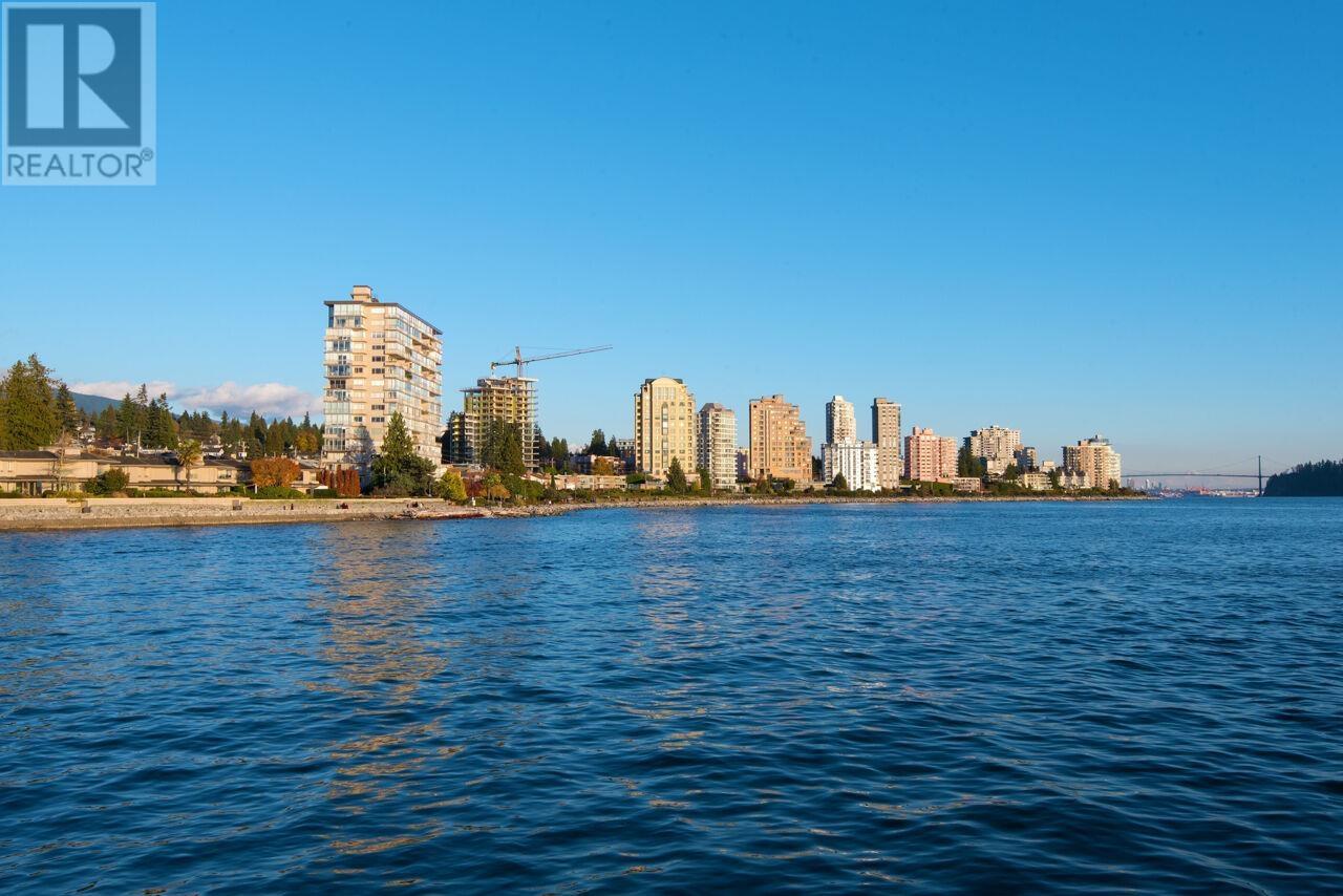 21 1180 25th Street, West Vancouver, British Columbia  V7V 0A2 - Photo 35 - R2979303