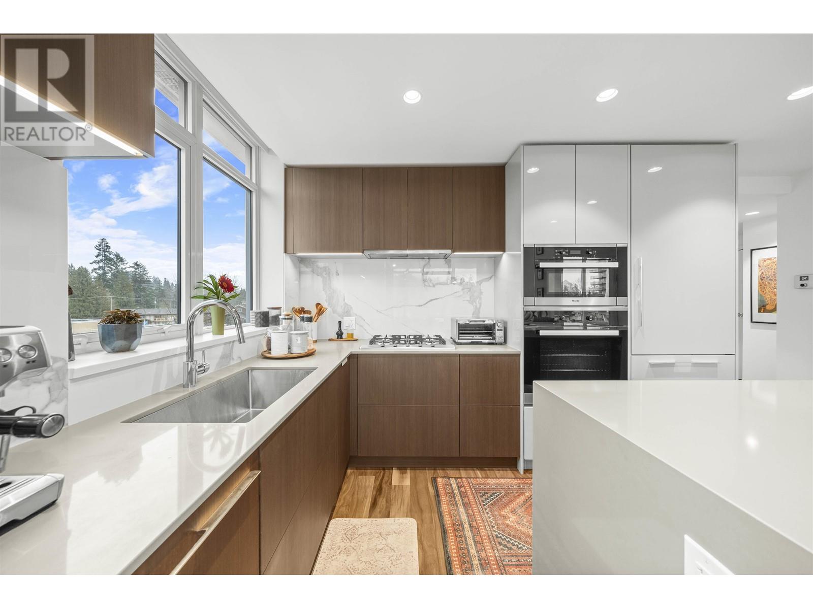 407 1675 Lions Gate Lane, North Vancouver, British Columbia  V7P 3B4 - Photo 11 - R2979343
