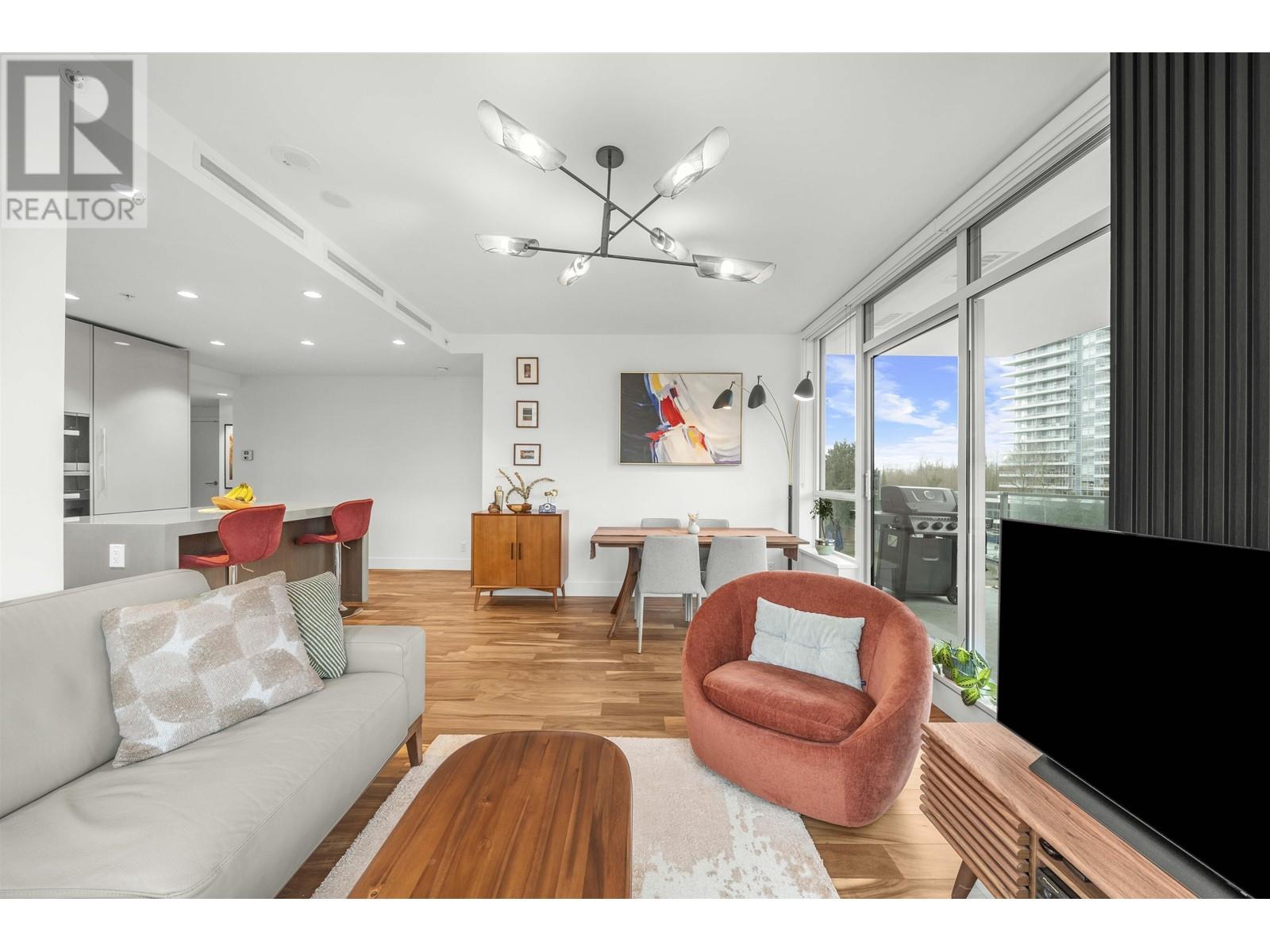 407 1675 Lions Gate Lane, North Vancouver, British Columbia  V7P 3B4 - Photo 6 - R2979343