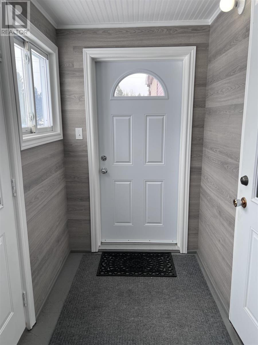 2 Stewart St, Marathon, Ontario  P0T 2E0 - Photo 28 - TB250214