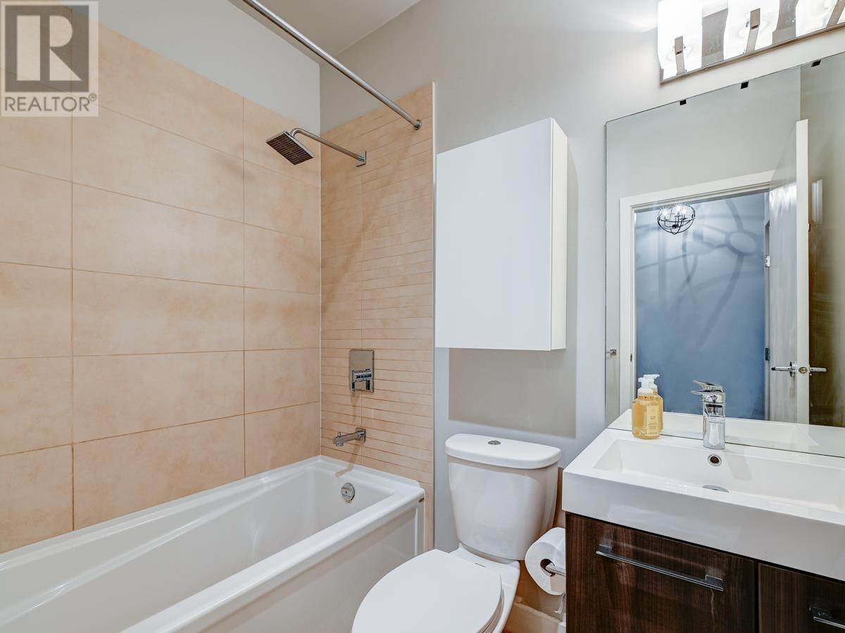 704 668 Columbia Street, New Westminster, British Columbia  V3M 1A9 - Photo 8 - R2979341