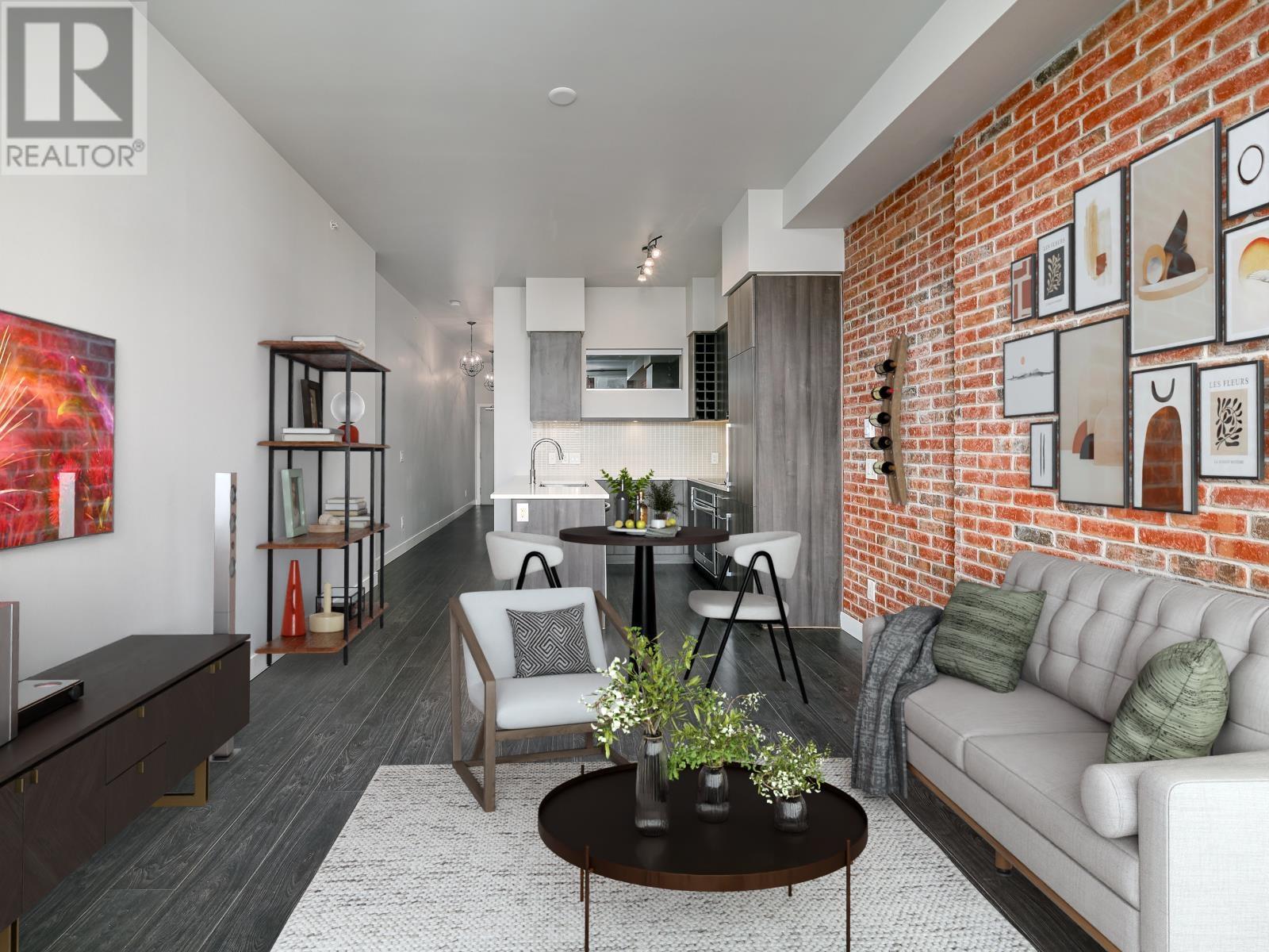 704 668 COLUMBIA STREET, new westminster, British Columbia