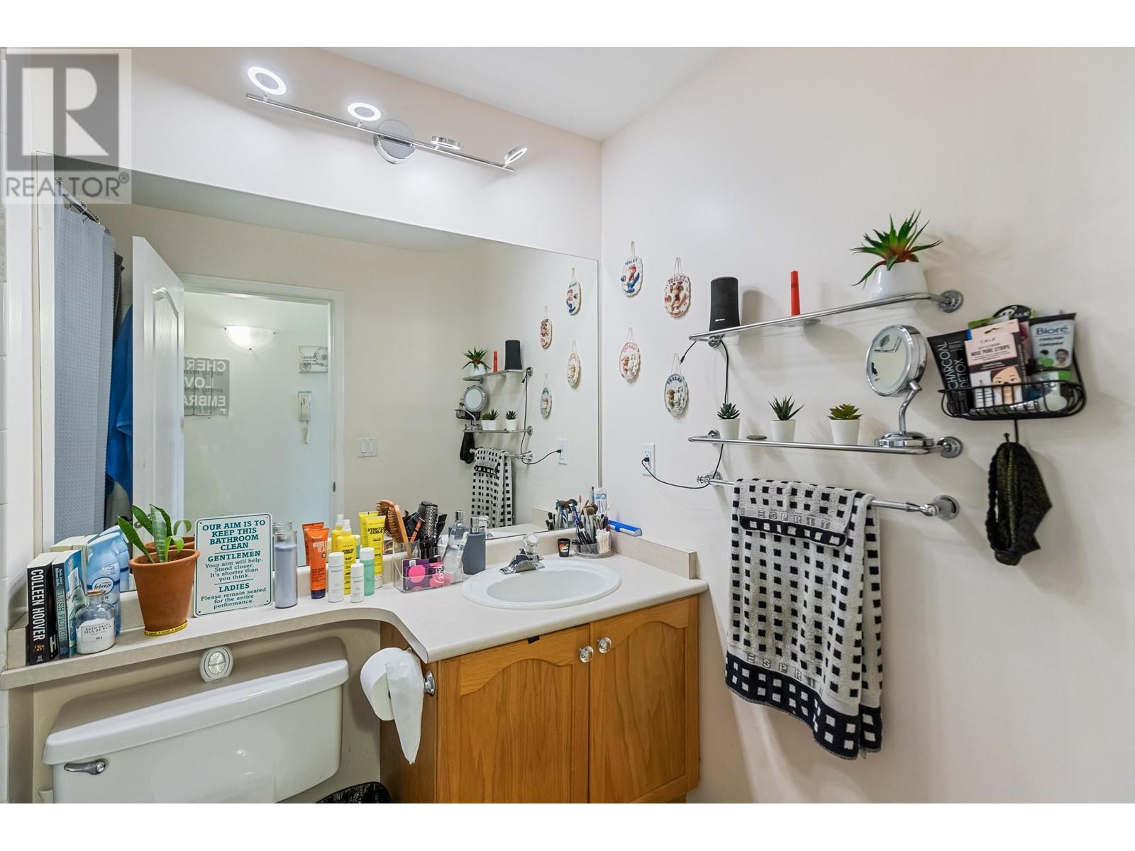 303 19130 Ford Road, Pitt Meadows, British Columbia  V3Y 2P1 - Photo 19 - R2979308
