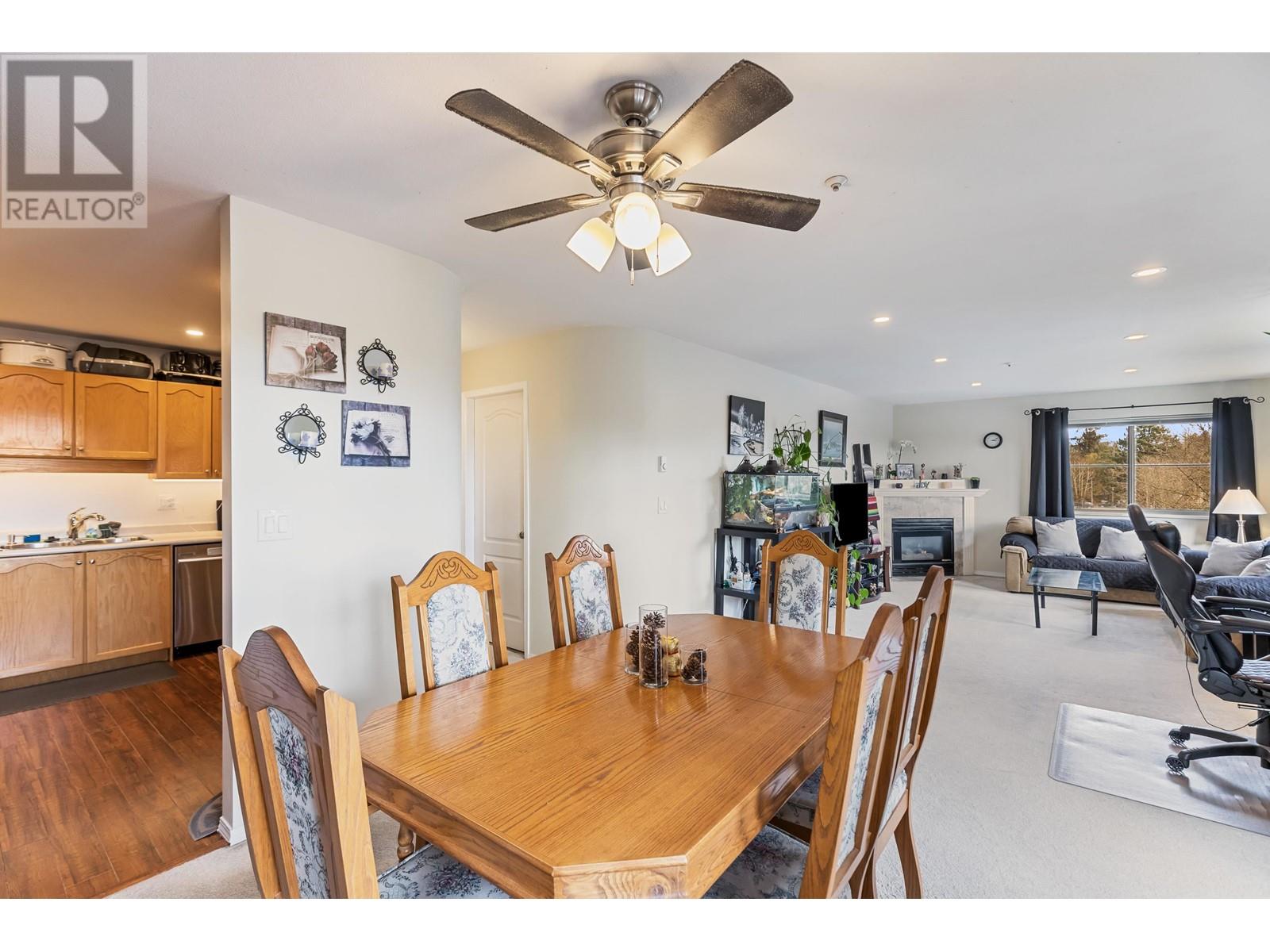 303 19130 Ford Road, Pitt Meadows, British Columbia  V3Y 2P1 - Photo 8 - R2979308