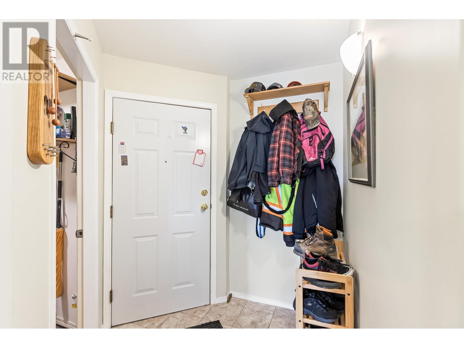 303 19130 Ford Road, Pitt Meadows, British Columbia  V3Y 2P1 - Photo 14 - R2979308