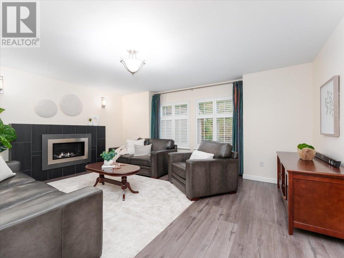 983 Canyon Boulevard, North Vancouver, British Columbia  V7R 2K2 - Photo 10 - R2979316