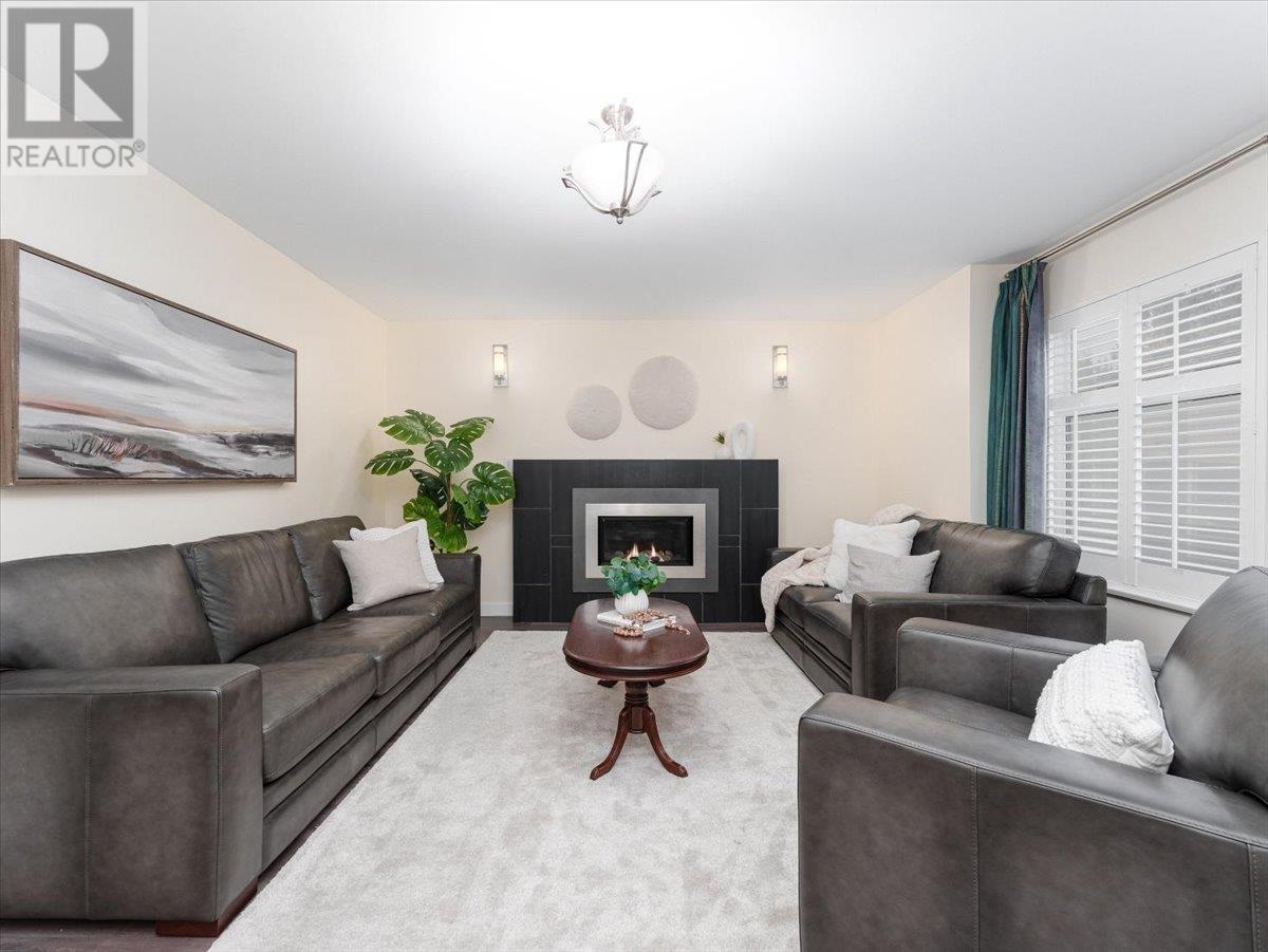 983 Canyon Boulevard, North Vancouver, British Columbia  V7R 2K2 - Photo 11 - R2979316