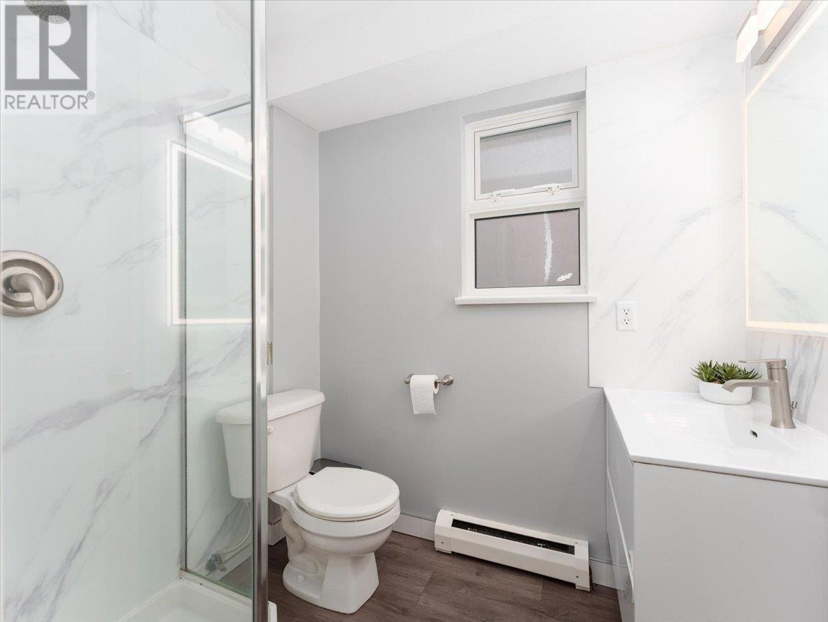 983 Canyon Boulevard, North Vancouver, British Columbia  V7R 2K2 - Photo 12 - R2979316