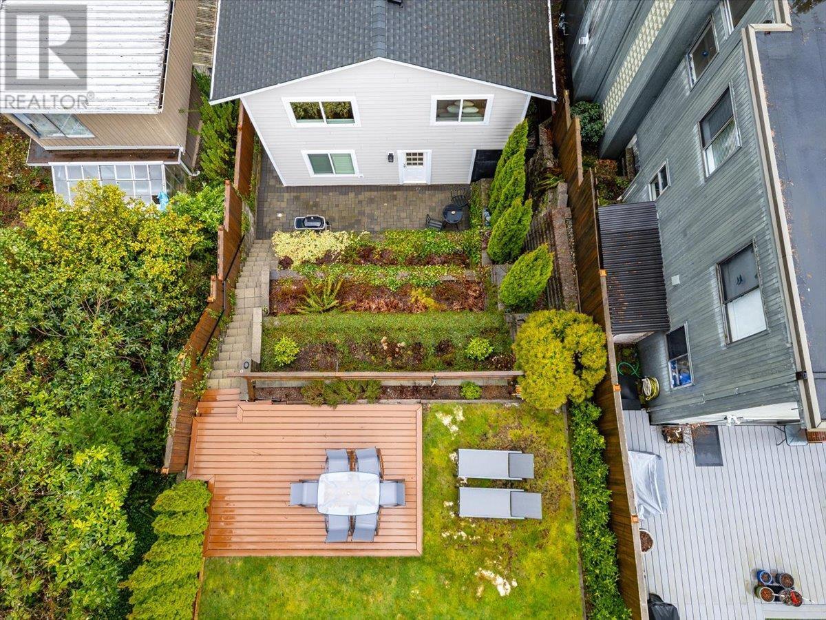 983 Canyon Boulevard, North Vancouver, British Columbia  V7R 2K2 - Photo 31 - R2979316