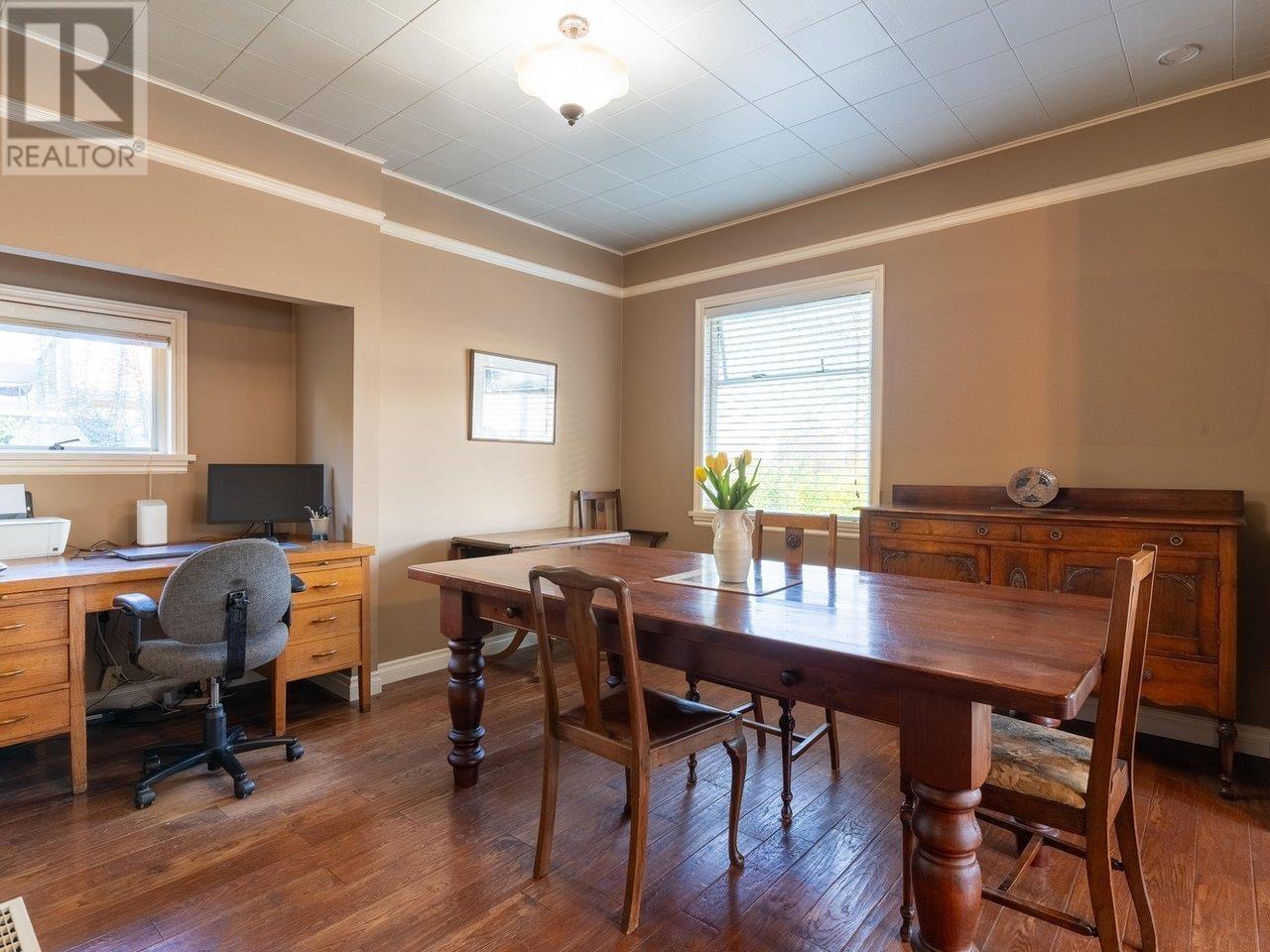1156 Adderley Street, North Vancouver, British Columbia  V7L 1T3 - Photo 7 - R2979337